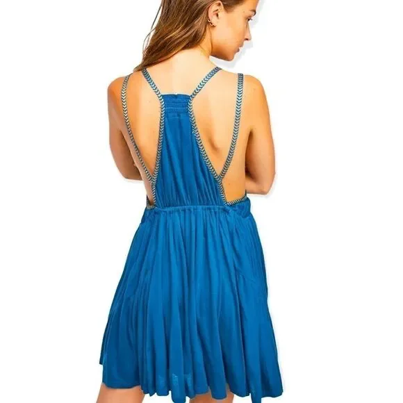 Free People Turquoise Lovers Cove Embroidered Halter Mini Dress in Size  Small is available for purchase on au PAY Market - Imported Goods Online  Store Co.Ltd. | au PAY Market - Online